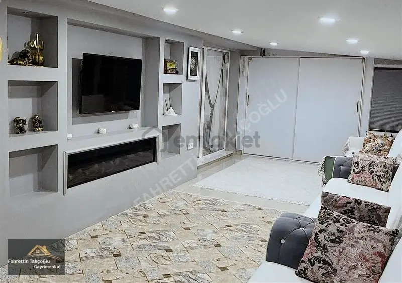 Satılık 2 Bağımsız Daire Olan Dublex Daire - 4