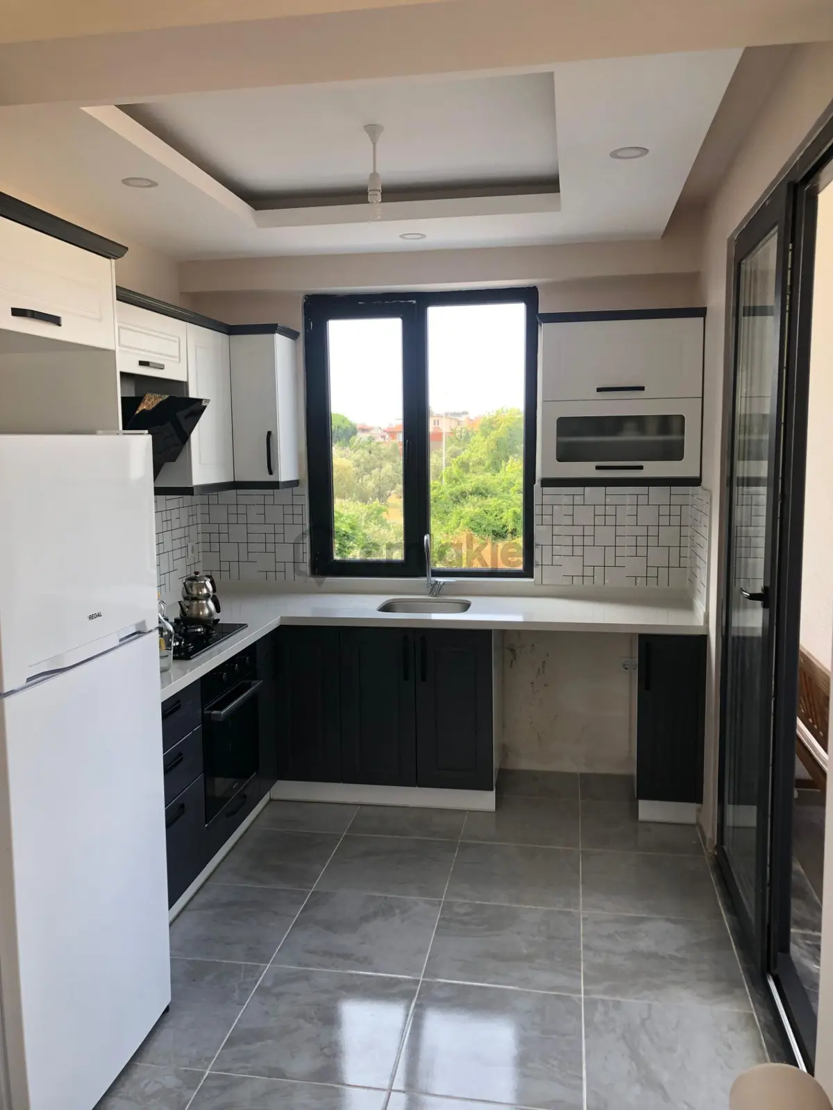 Sahibinden Sahibinden 1+1 Sıfır Daire Eşyalı - 9