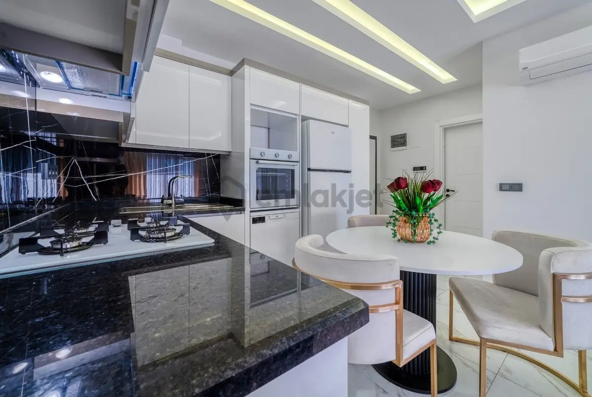 Alanya Avsallar Mah.full Aktiviteli Eşyalı Satılık 1+1 Daire - 10