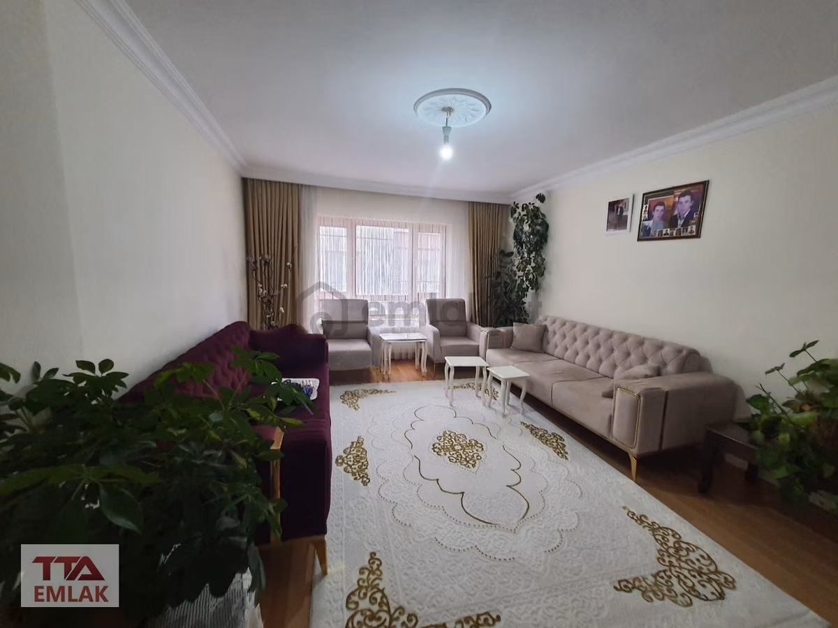 Pursaklar Merkez Mahallesi 4 Katta 3+1 Satılık Daire