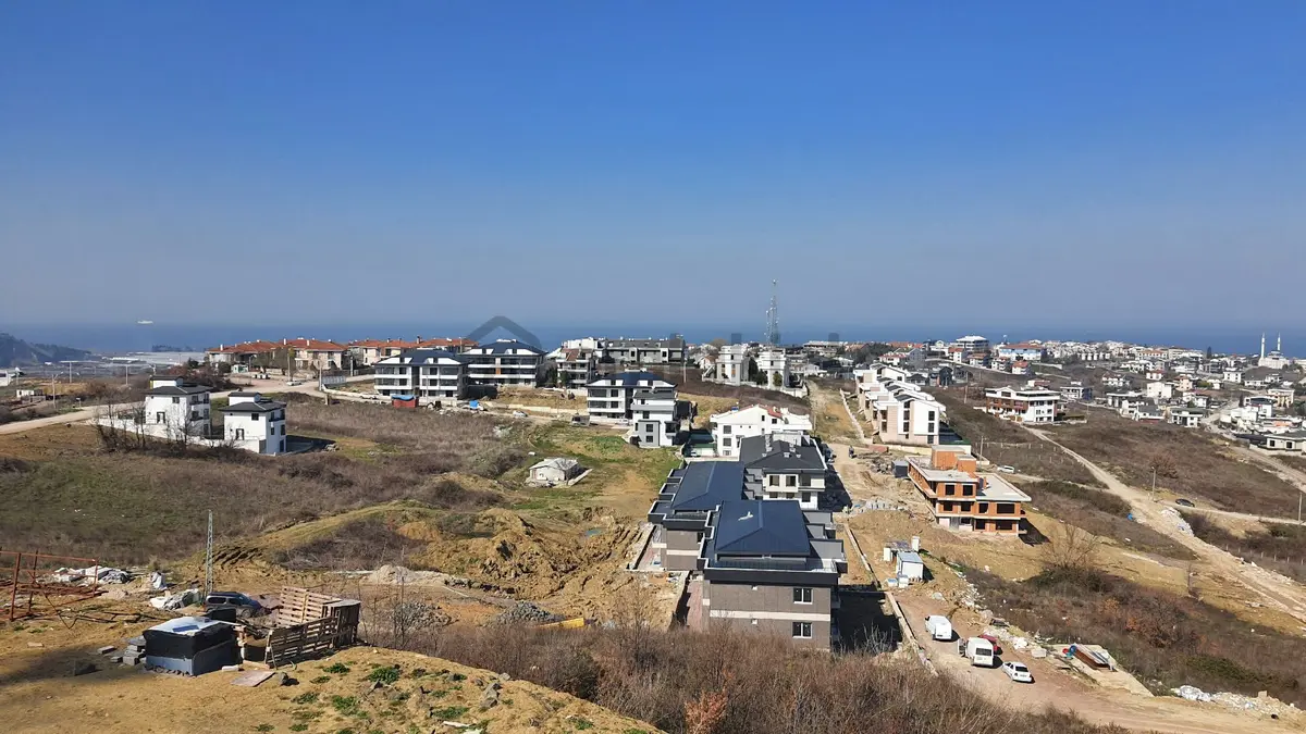 Deniz Ve Doğa Manzaralı Önü Kapanmaz 673m2 Köşe Kupon Arsa - 12