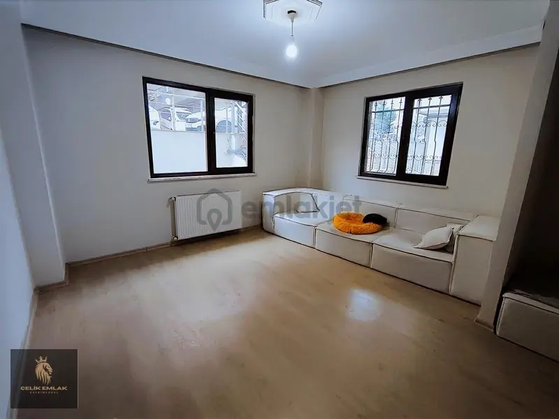 Ümraniye Çakmak Da 1+1 Arakat Kiralik Daıre