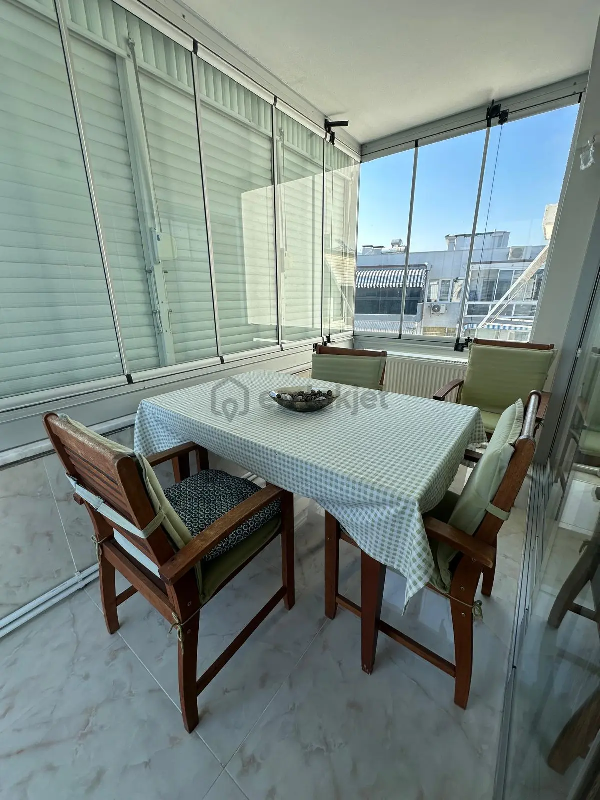 Küçükkumlada Denize Sıfır 2+1 Satılık Daire - 11