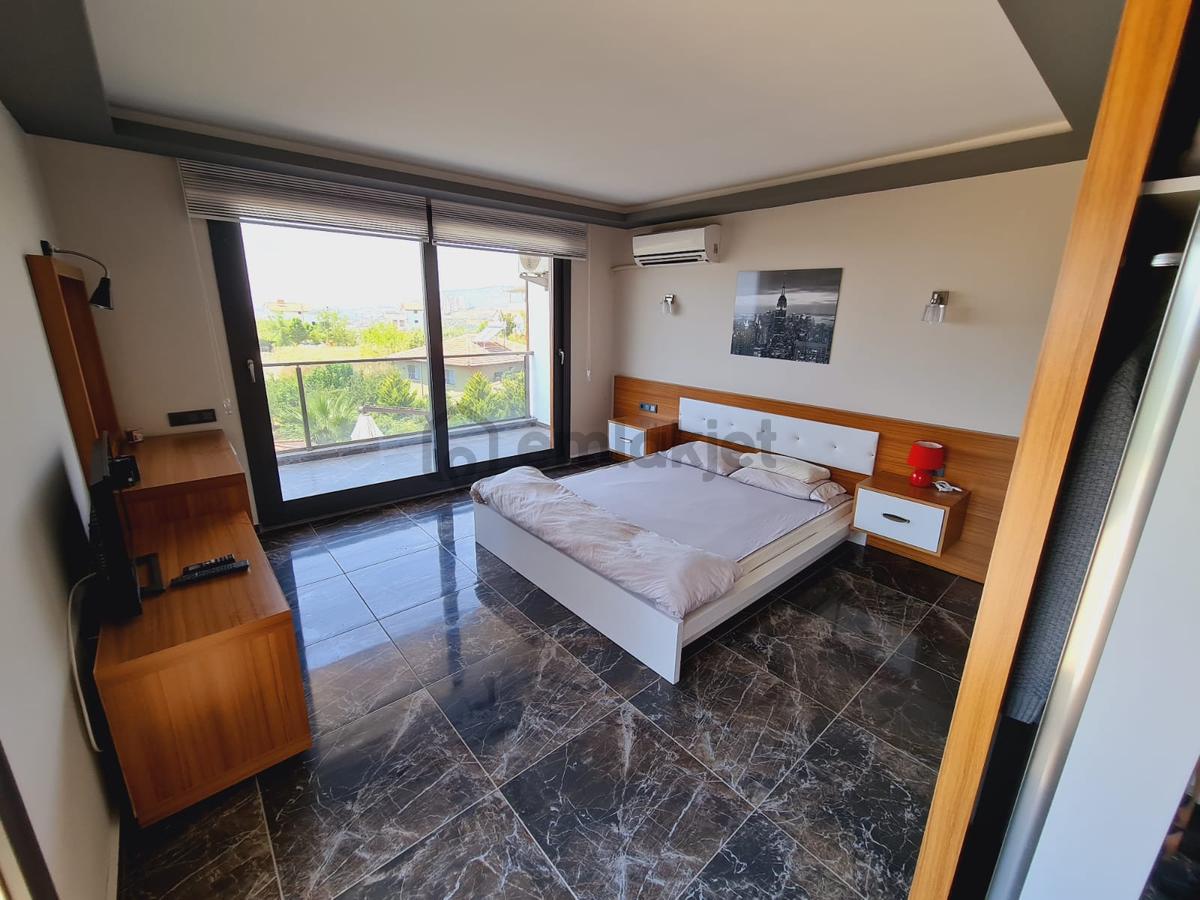 Full Manzara-acık/kapalı Havuz-sauna-bahçe-kapalı Garaj-asansor-1100 M2-7+2-tamamı Müstakıl - 27