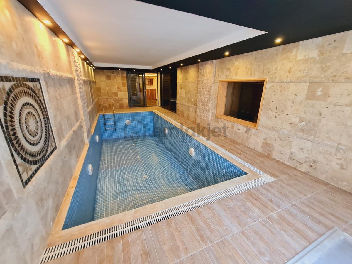 Full Manzara-acık/kapalı Havuz-sauna-bahçe-kapalı Garaj-asansor-1100 M2-7+2-tamamı Müstakıl - 30