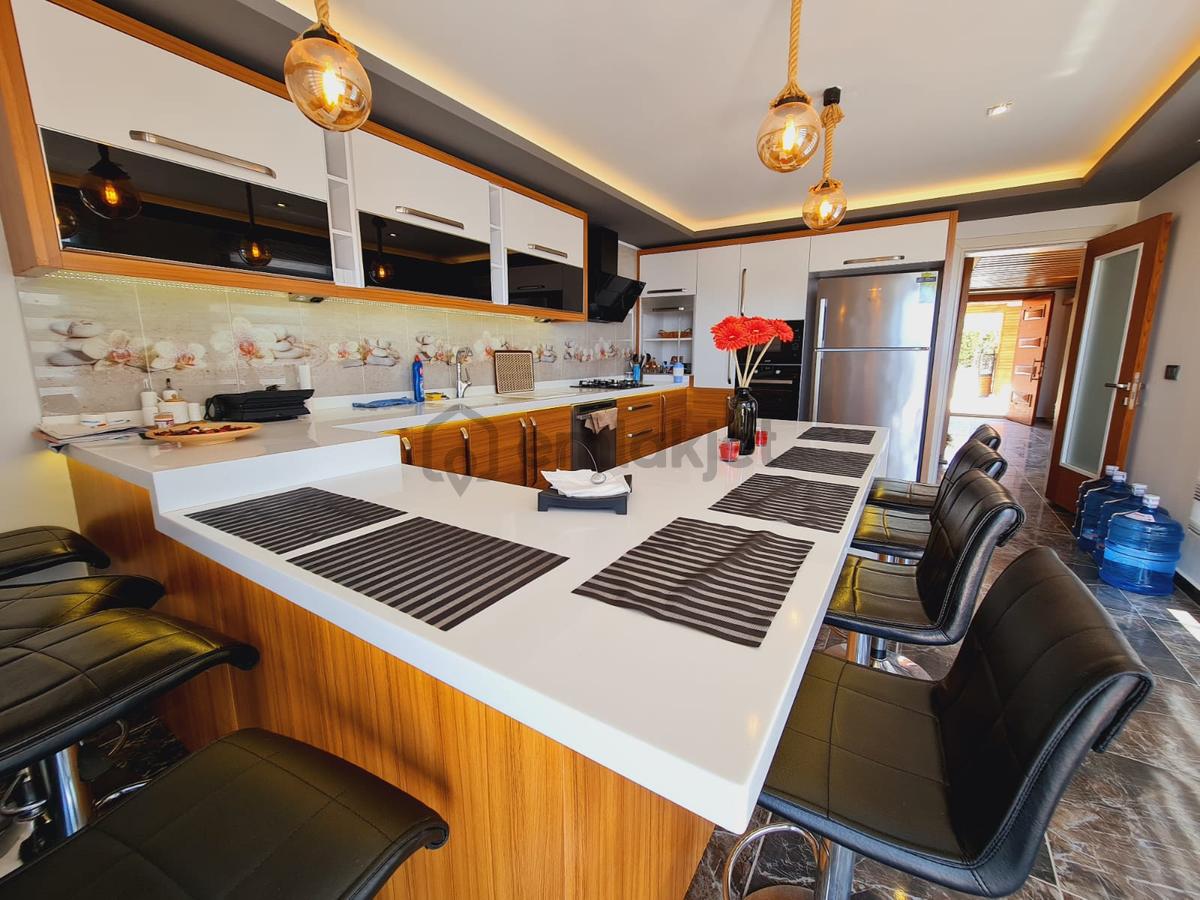 Full Manzara-acık/kapalı Havuz-sauna-bahçe-kapalı Garaj-asansor-1100 M2-7+2-tamamı Müstakıl - 15