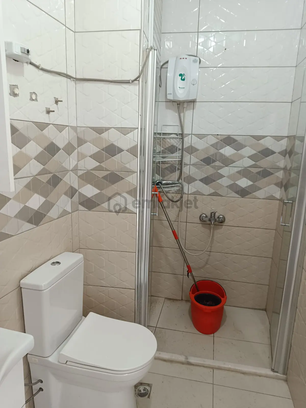 Sahibinden Burhaniye Merkezde Kiralık 1+1 - 15
