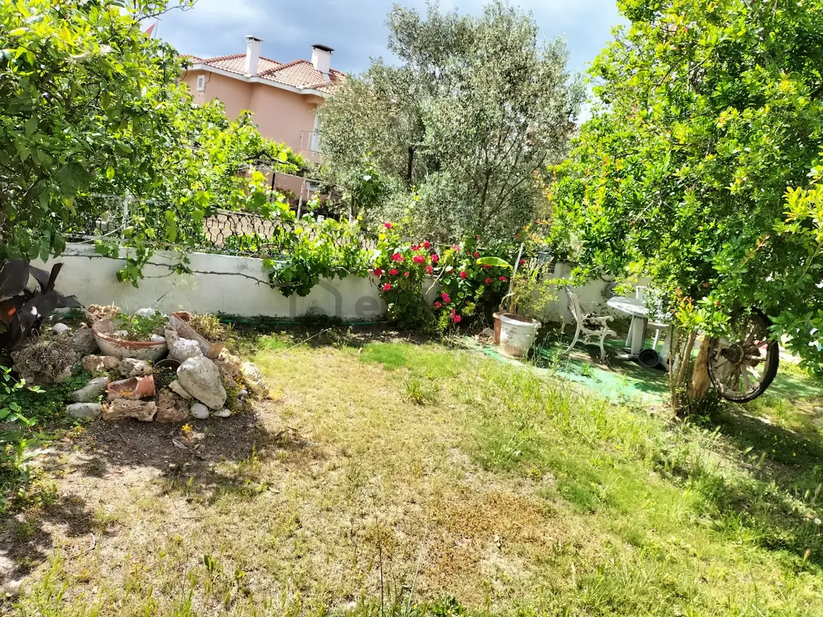 Alaçatı'da Satılık Bahçeli Dubleks Villa - 13