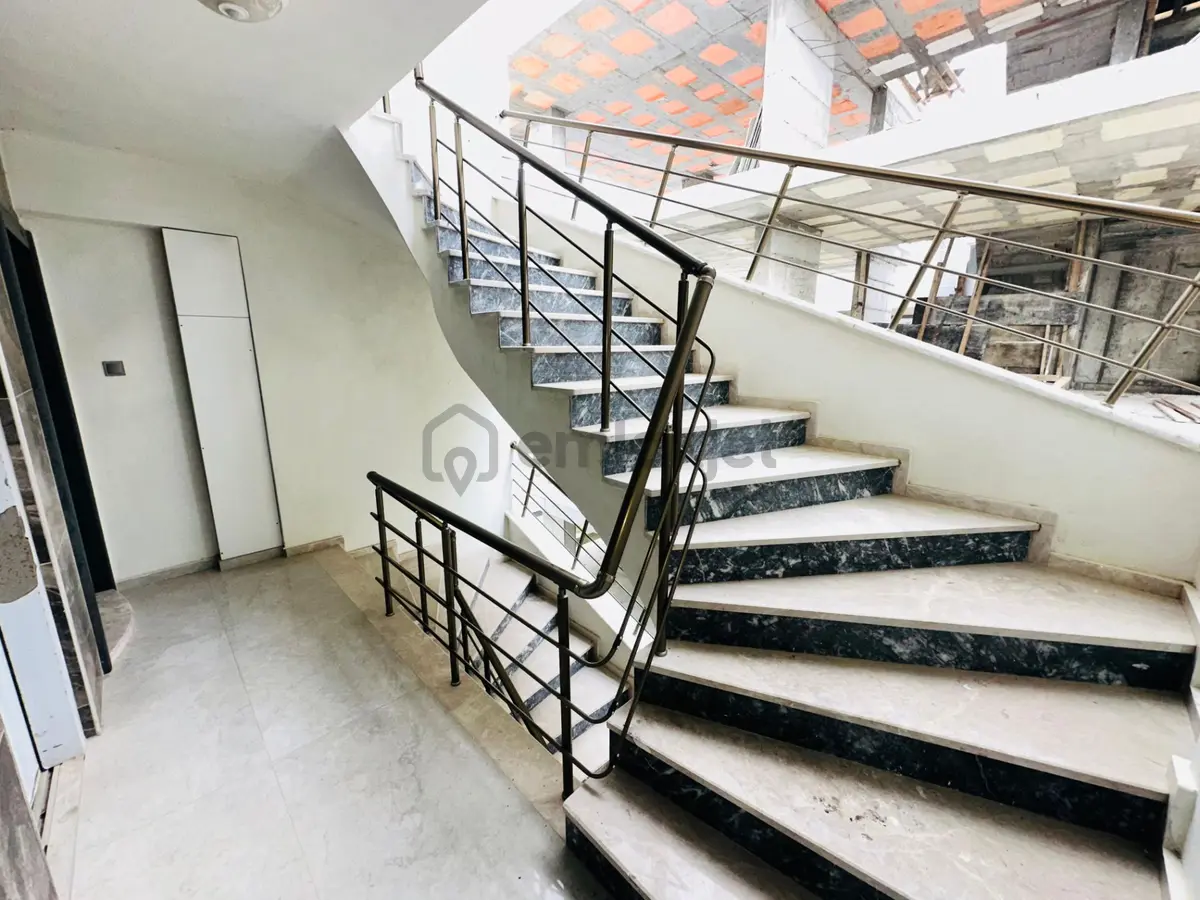 Altınkum'da 3+1sıfır Satılık Dublex Daire - 3