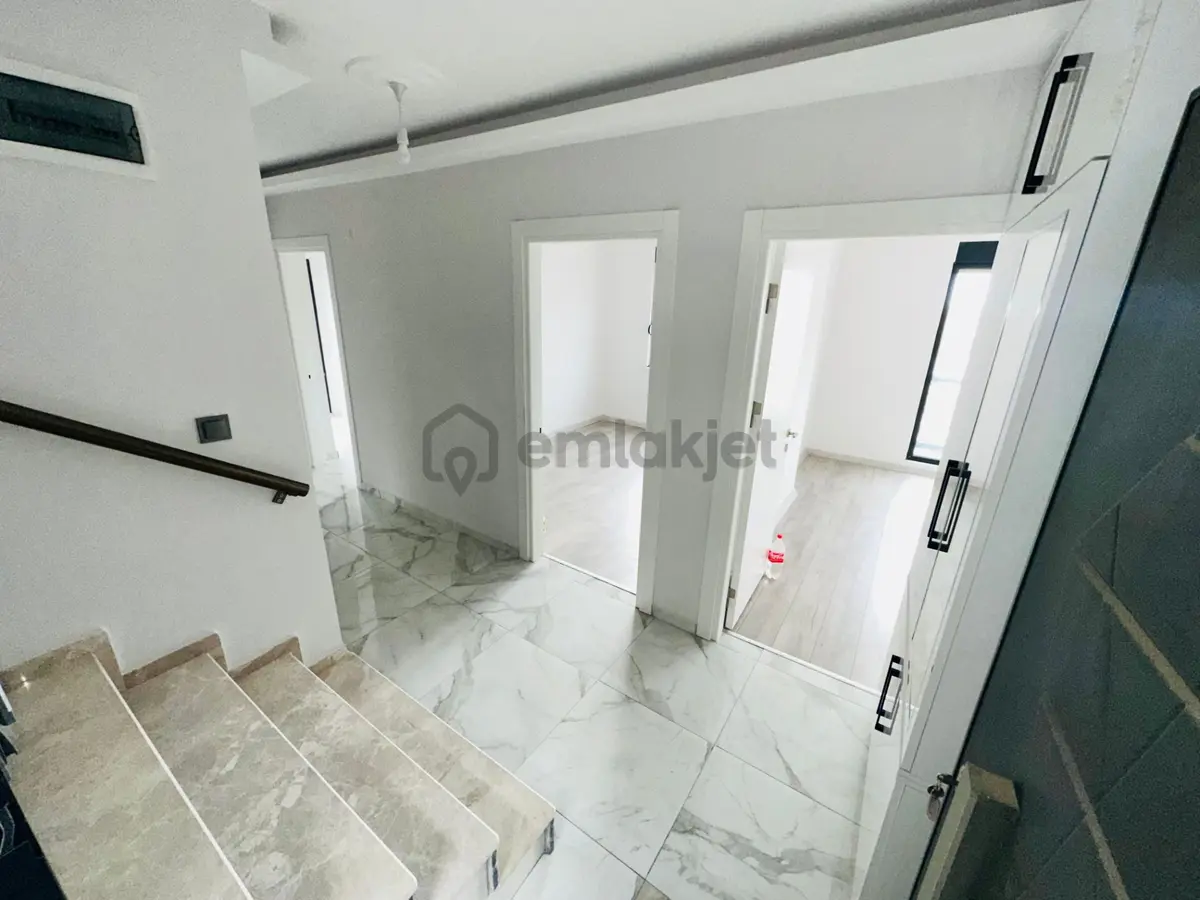 Altınkum'da 3+1sıfır Satılık Dublex Daire - 4