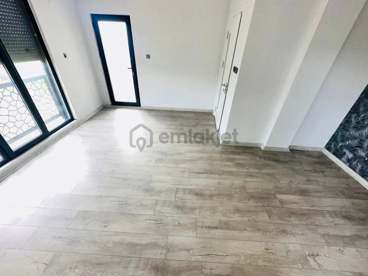 Altınkum'da 3+1sıfır Satılık Dublex Daire - 27