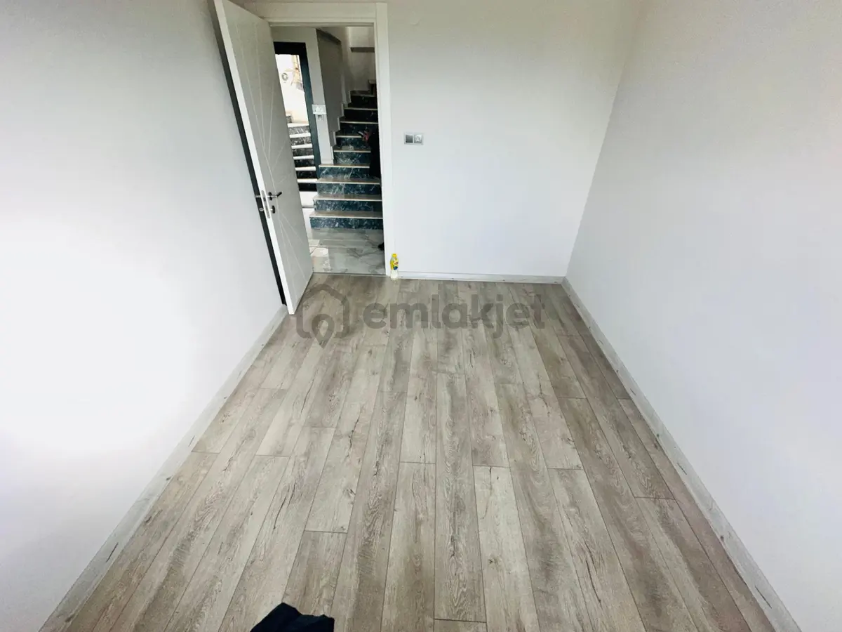 Altınkum'da 3+1sıfır Satılık Dublex Daire - 18