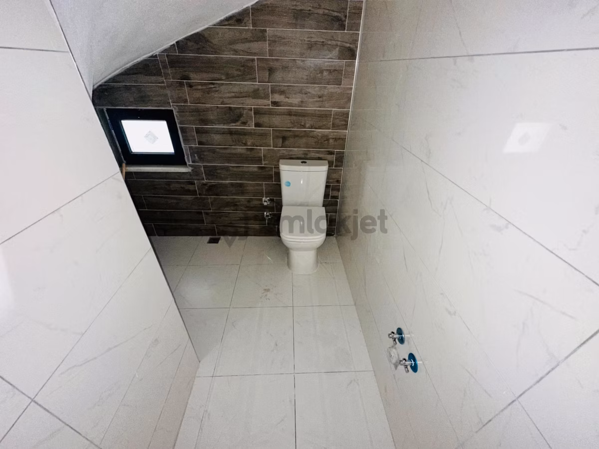Altınkum'da 3+1sıfır Satılık Dublex Daire - 9