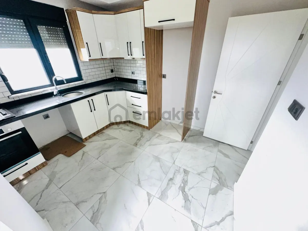 Altınkum'da 3+1sıfır Satılık Dublex Daire - 24