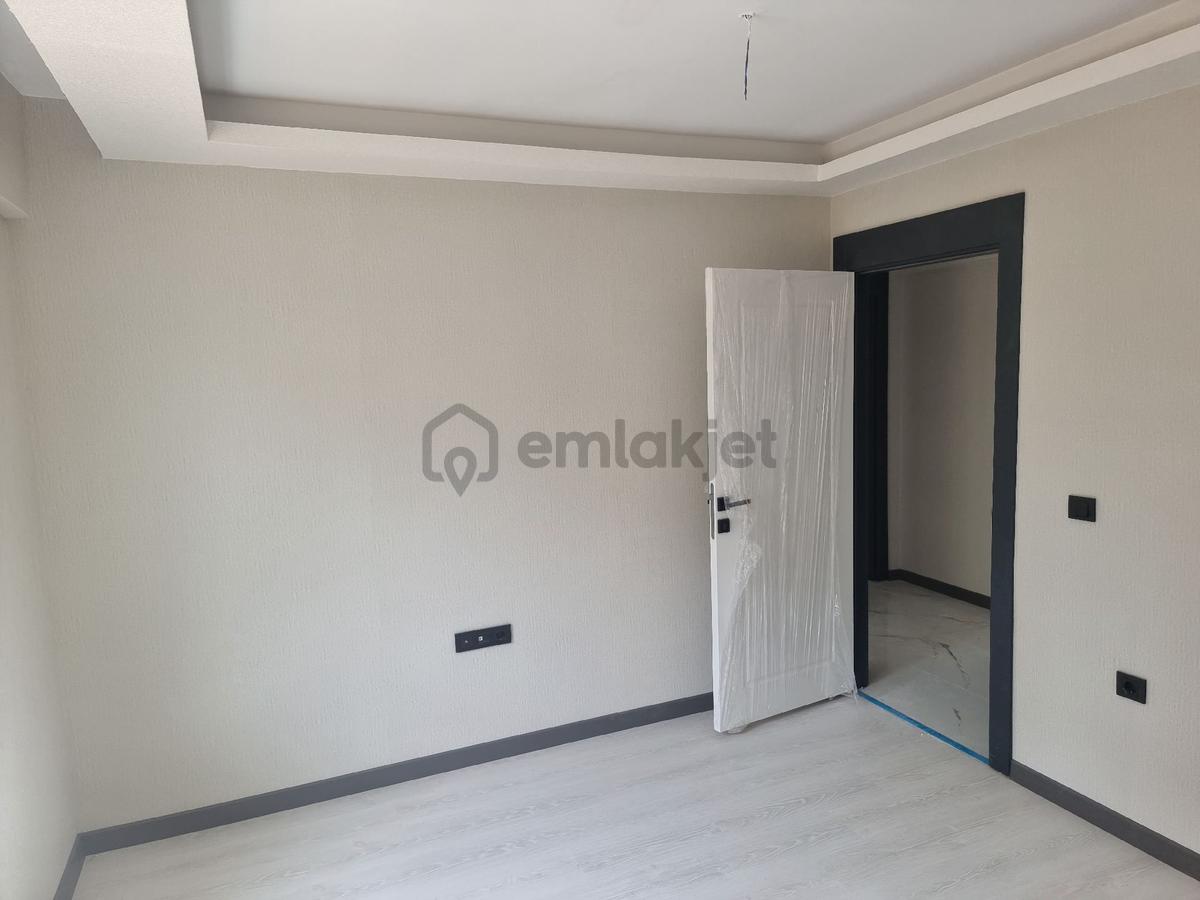Osman Temiz Mahallesinde Sıfır 2+1 Daire - 12