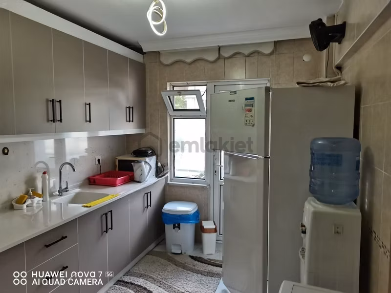 Kükürtlü Mah.cadde Üzerinde Satılık 3+1 Daire. - 31