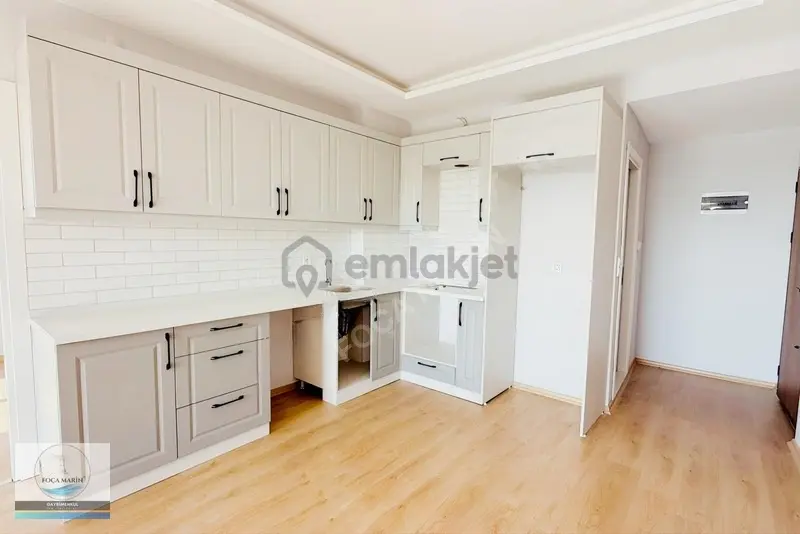 Foça Gerenköy' De Satılık Geniş 1+1 Daire - 8