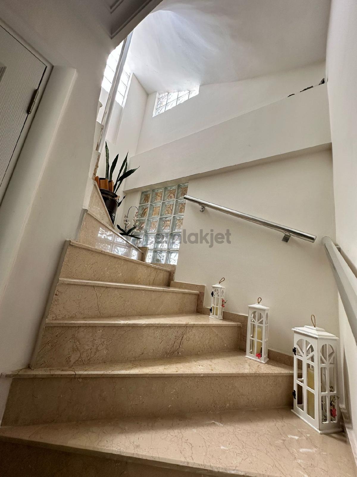 Kuşadası Karaovada Satılık Villa - 11