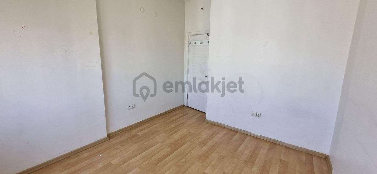 Bursa Merkezde Kiralık 3+1 Daire - 17