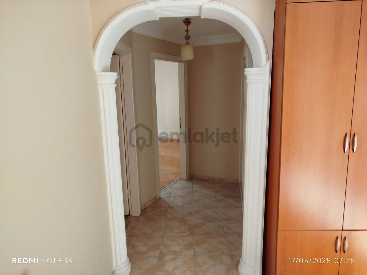 Umurbey'de 3+1 Masrafsız Geniş Satılık Geniş Daire - 8