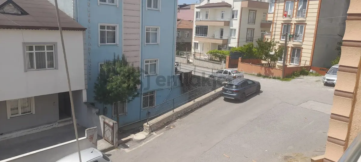 Derince Sırrıpaşa’da Geniş Teraslı 5+1 Satılık Daire - 21