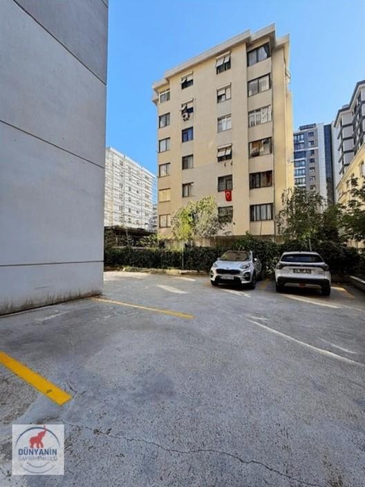 Suadiyede Yeni Binada Kiralık 1+1 Daire - 6