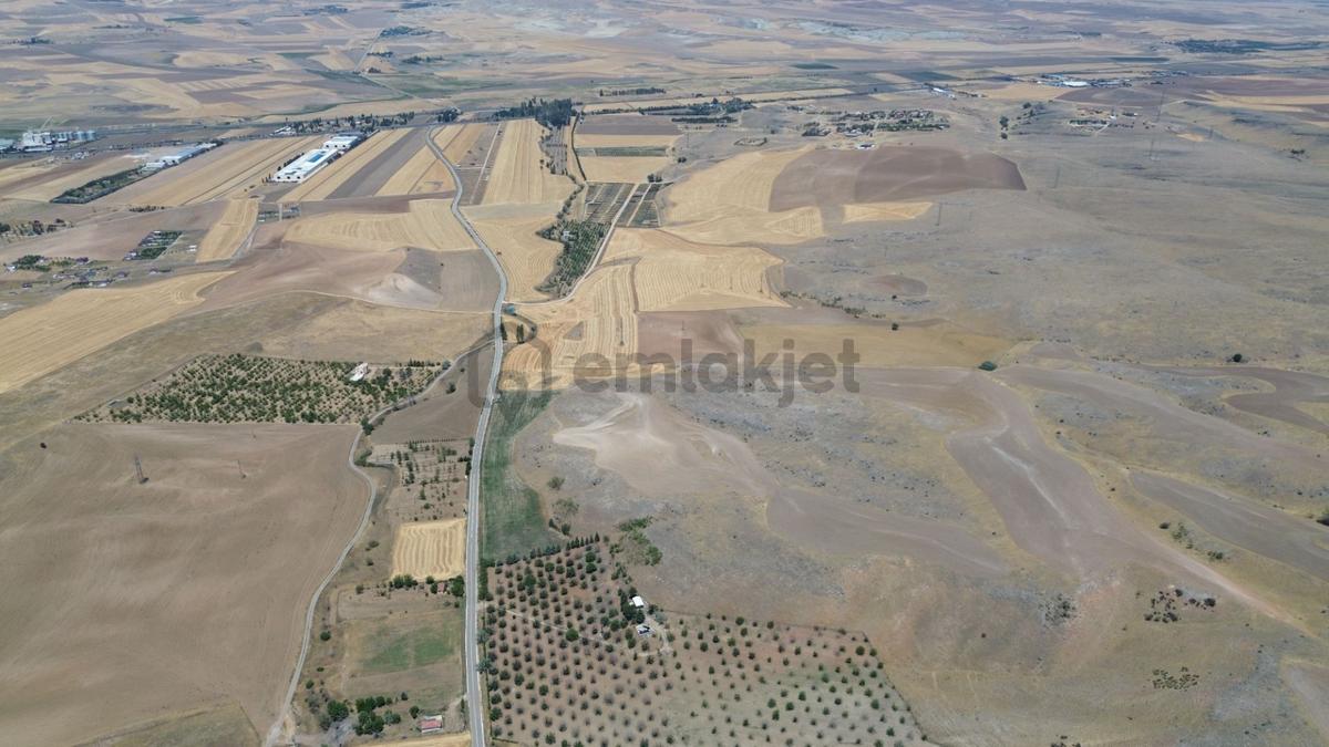 Polatlı Kuşcu'da 35.219 M² Yola Cepheli Satılık Tarla - 27