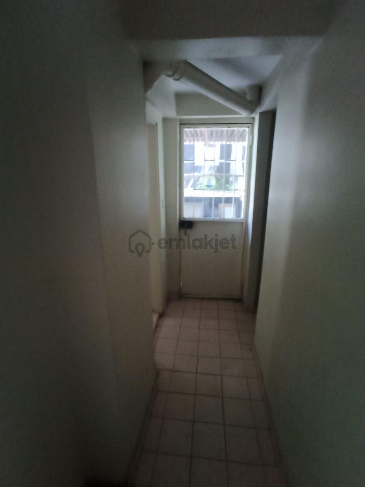 Maltepe Minibüse 2,cibina 100m+100m (kiracılı) İşyeri - 21