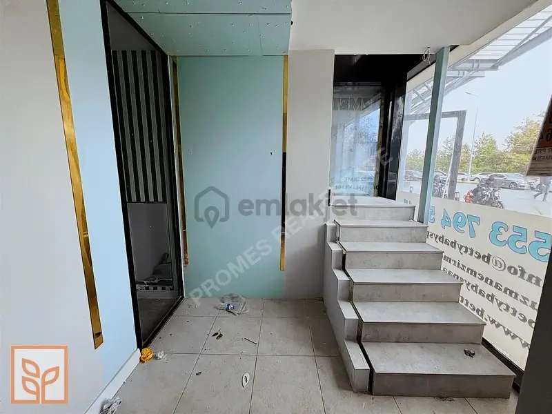 Batışehir Satılık Dükkan - Rezidans Girişinde - %20kdv - 19