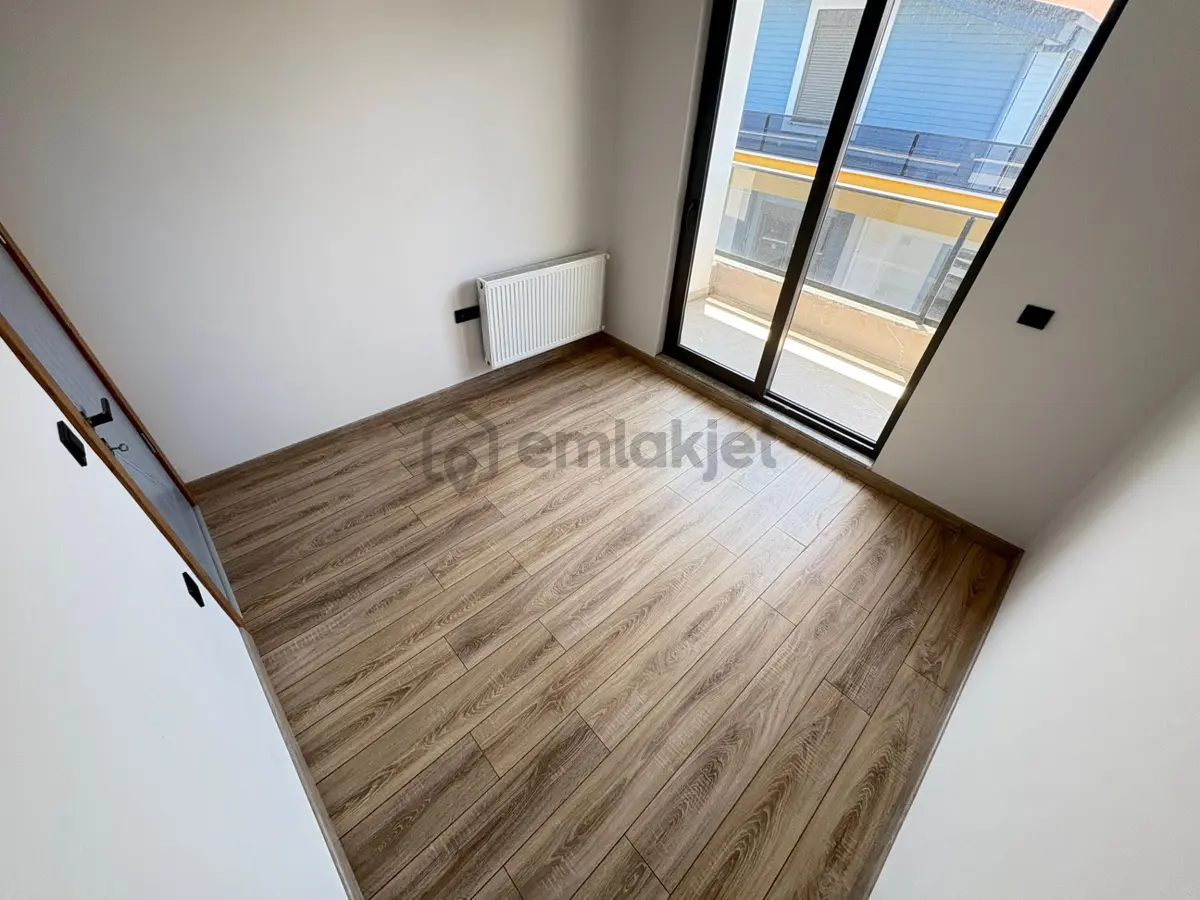 Arya'dan Şık Tasarımlı Satılık 2+1 Lüks Daire - 21