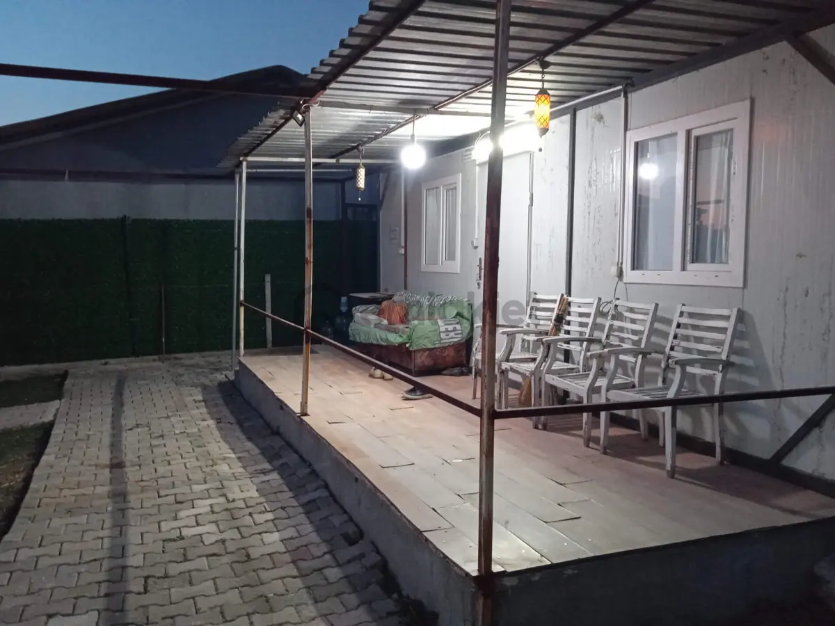 Menderes Çakaltepe De 440 M2 Arsa İçinde Konteyner Ev - 7