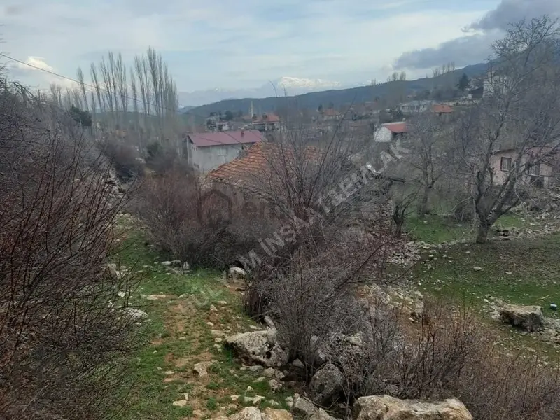 Seydikemer'de İçinde Evi Olan Satılık 750m² Arazi - 7