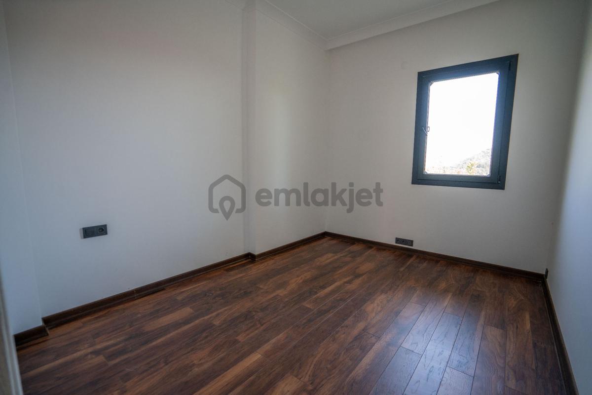 Datça Emecikte 1000m2 Arsa İçinde Deniz Manzaralı,havuzlu Villa - 24