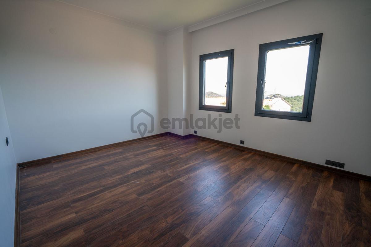 Datça Emecikte 1000m2 Arsa İçinde Deniz Manzaralı,havuzlu Villa - 17