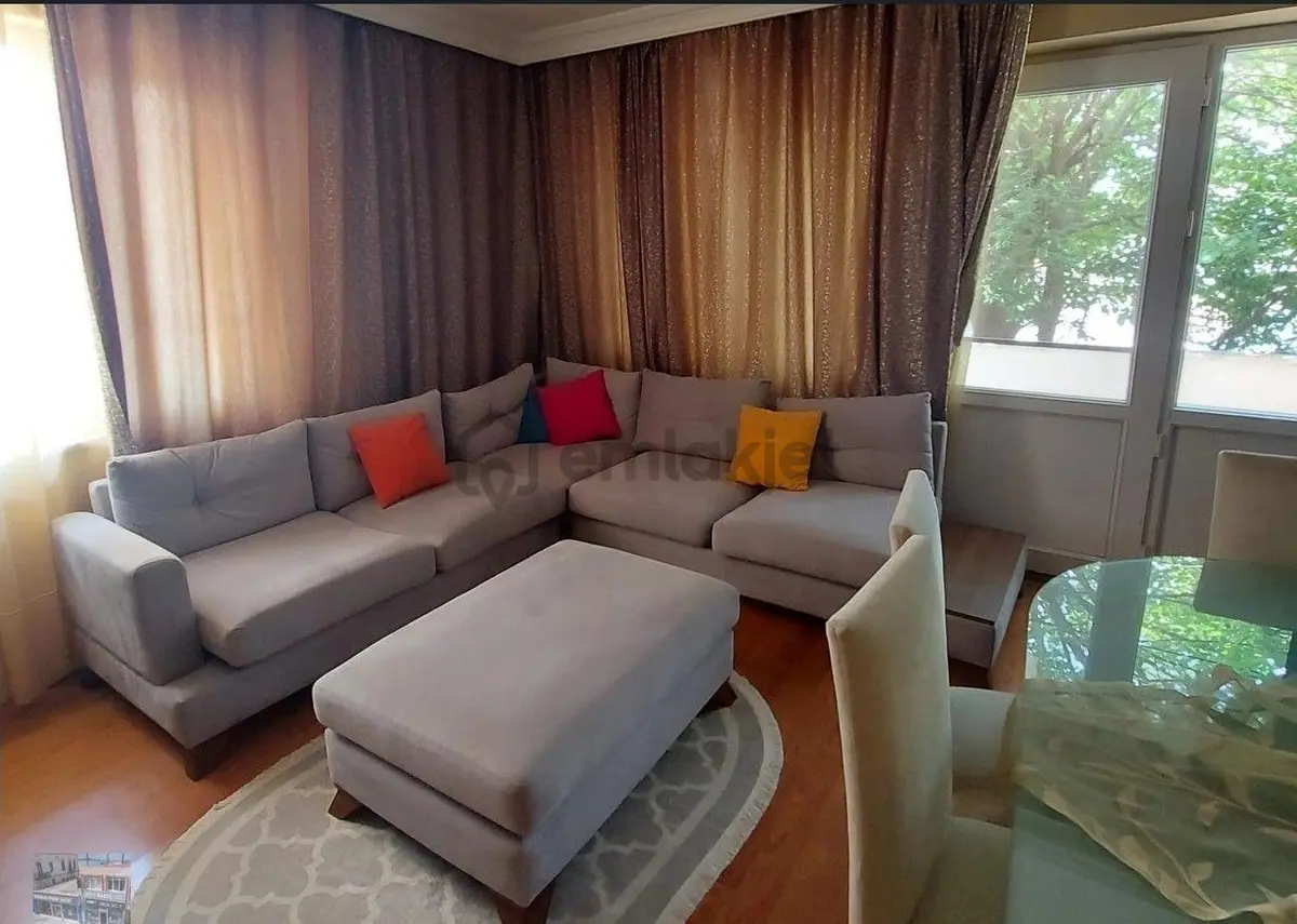 Balıkesir Ayvalık Sarımsaklı Da Satılık Villa.denize Yakın - 8
