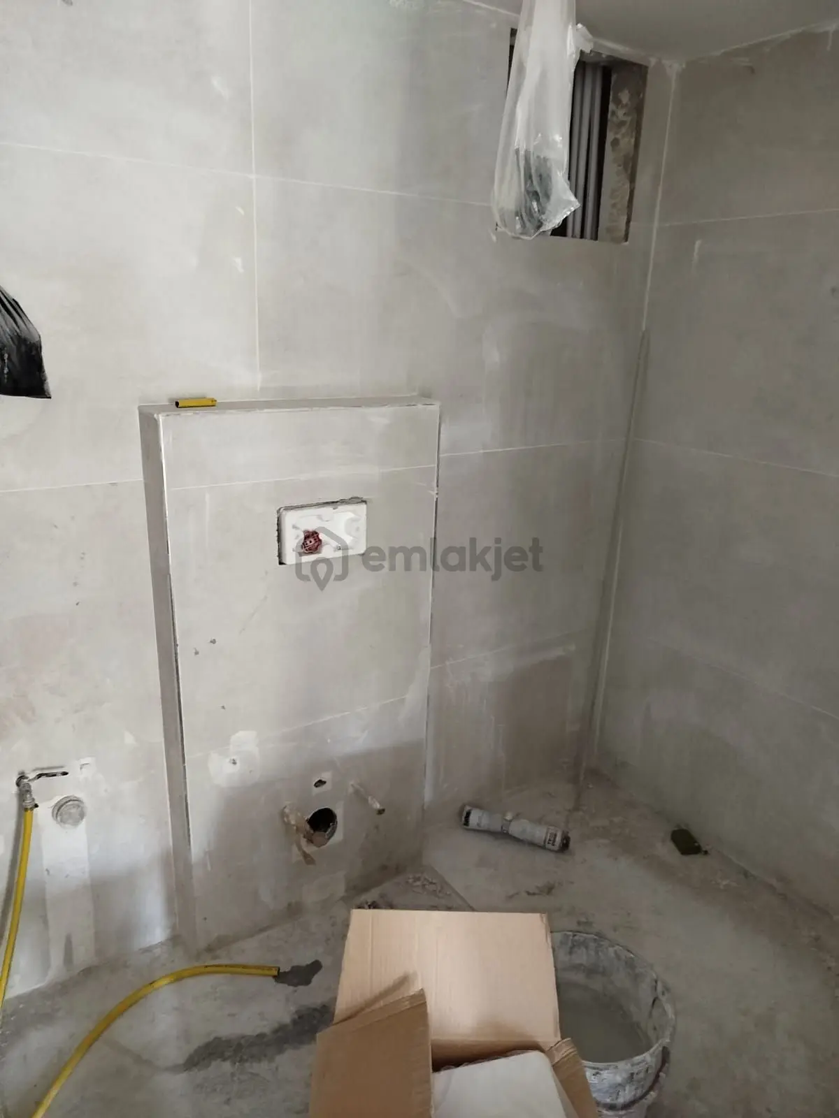 Adatepe Park Karşısı 6 Daire Bina Satılık - 10