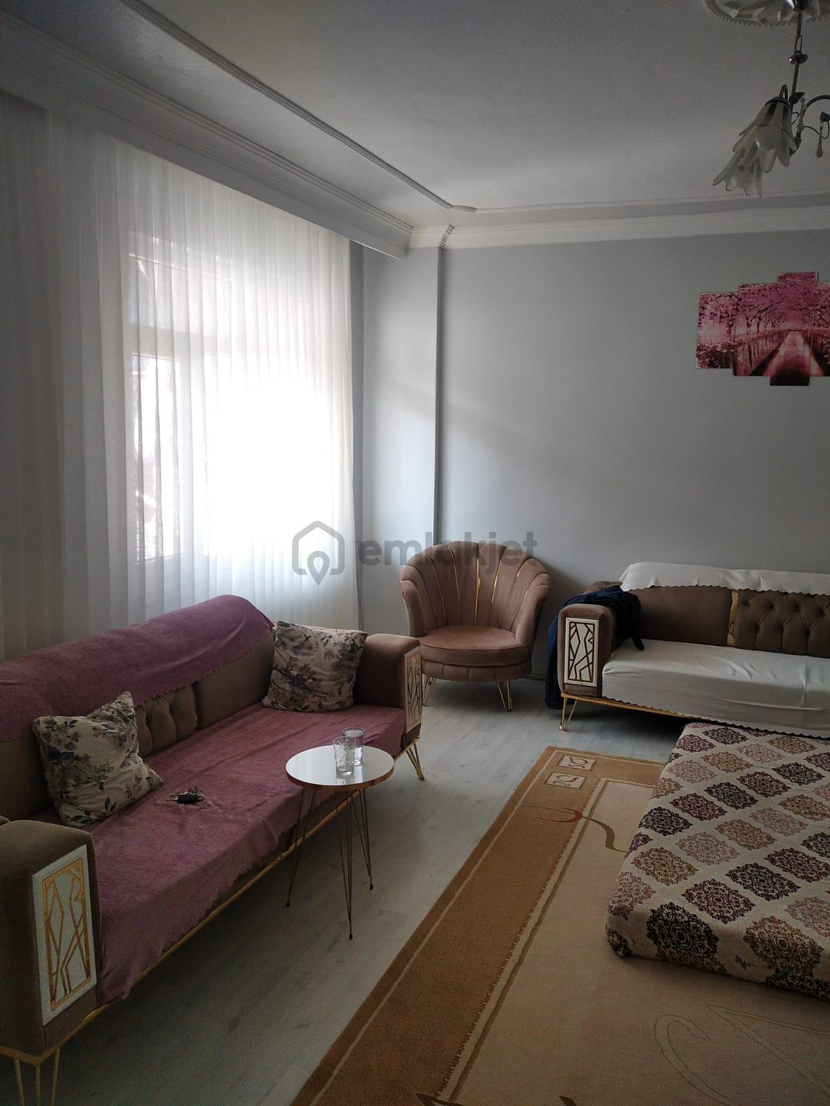 Sücüllü Emlaktan Satılık 2+1 Geniş 145 M2 Daire - 14