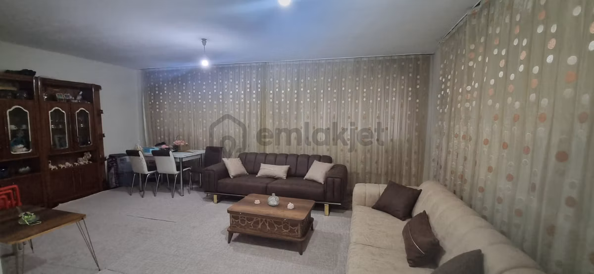 Tombul Emlaktan Yeni Mahallede 3+1 Satılık Daire