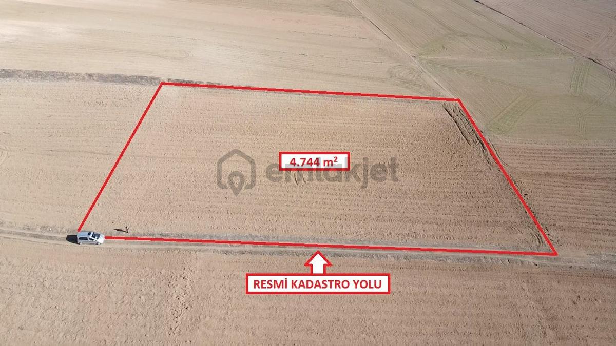 Kütahya Altıntaş Üçhüyük' De 4744 M2 Satılık Tarla - 14