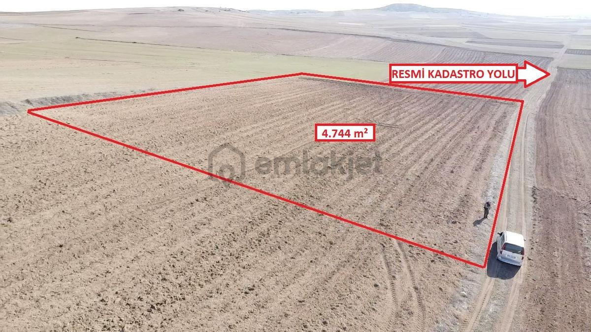 Kütahya Altıntaş Üçhüyük' De 4744 M2 Satılık Tarla - 13