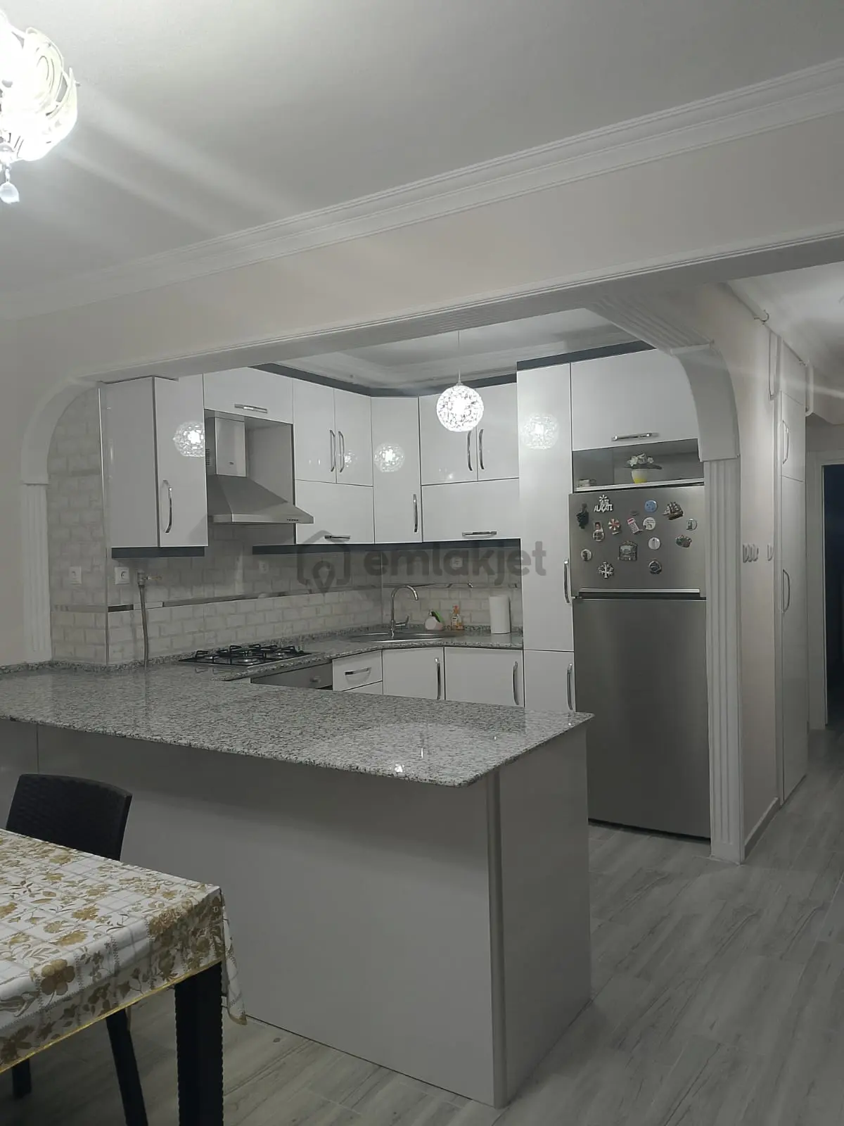 Kumla'da Eşyalı, Klimalı 2+1 Satılık Lüks Daire