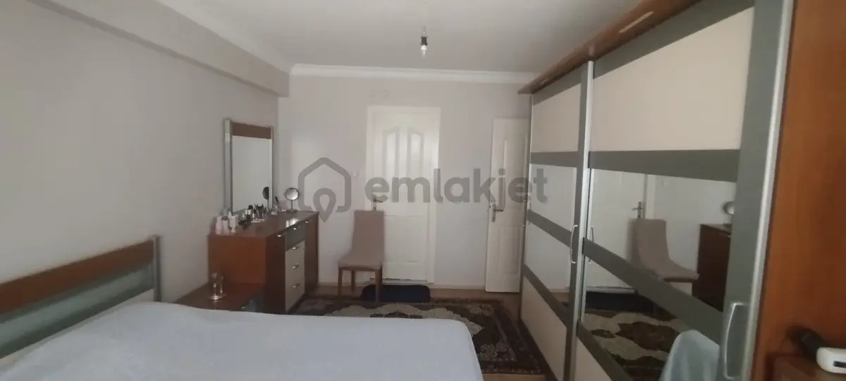 Atıfbey Mahallesinde Geniş 4+1 Satılık Daire - 7