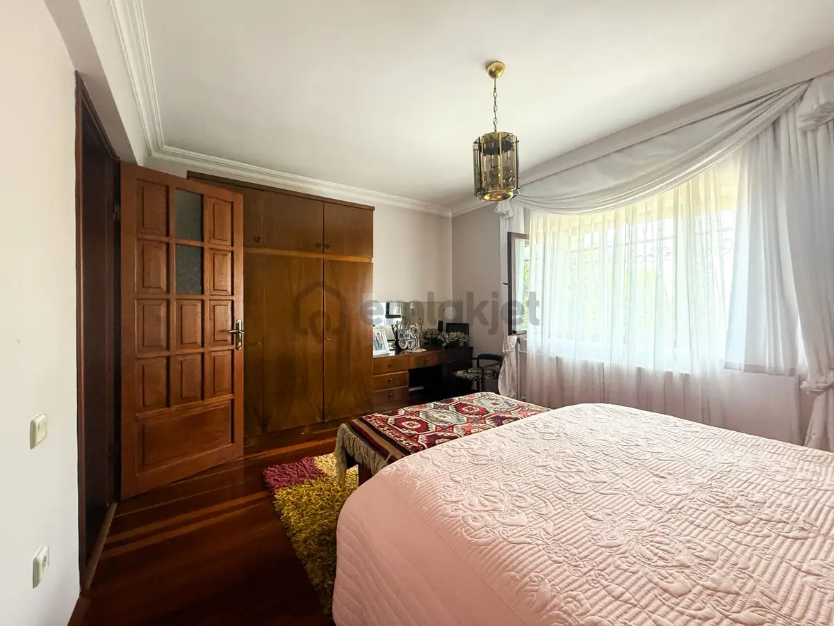 Çağdaşkent'te Satılık 5+1 Köşe Villa - 22