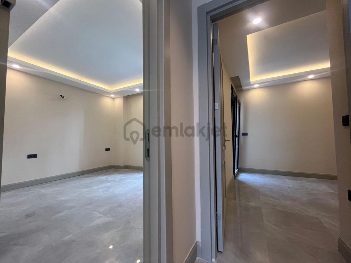 Bodrum Konacık'ta Satılık Bahçe Ve Üst Kat 2+1 Daire - 17