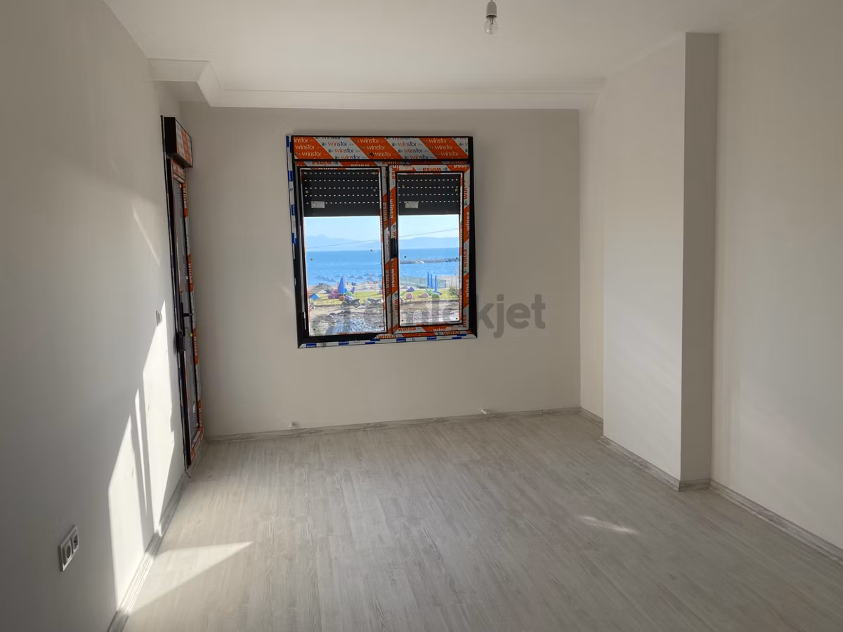 Balıkesir Ayvalık Altınova Da Satılık Villa.denize 2. Sıra - 8
