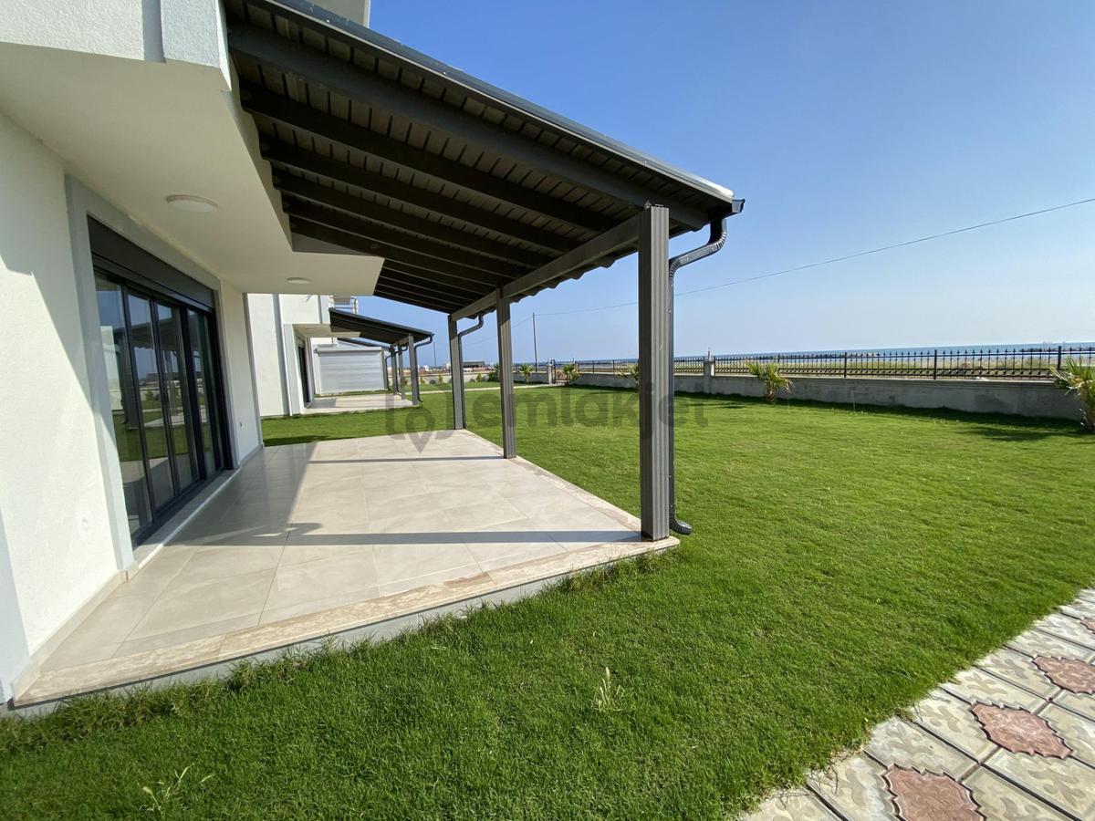 Balıkesir Ayvalık Altınova Da Satılık Villa.denize 2. Sıra - 11