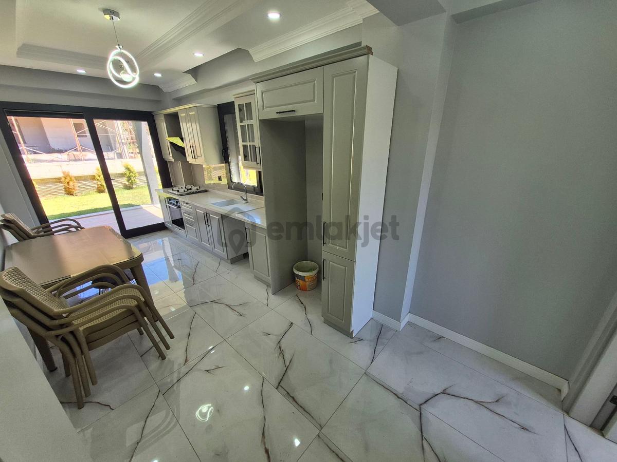 Arya'dan Güre 'de Tam Müstakil Bahçeli Villa - 23