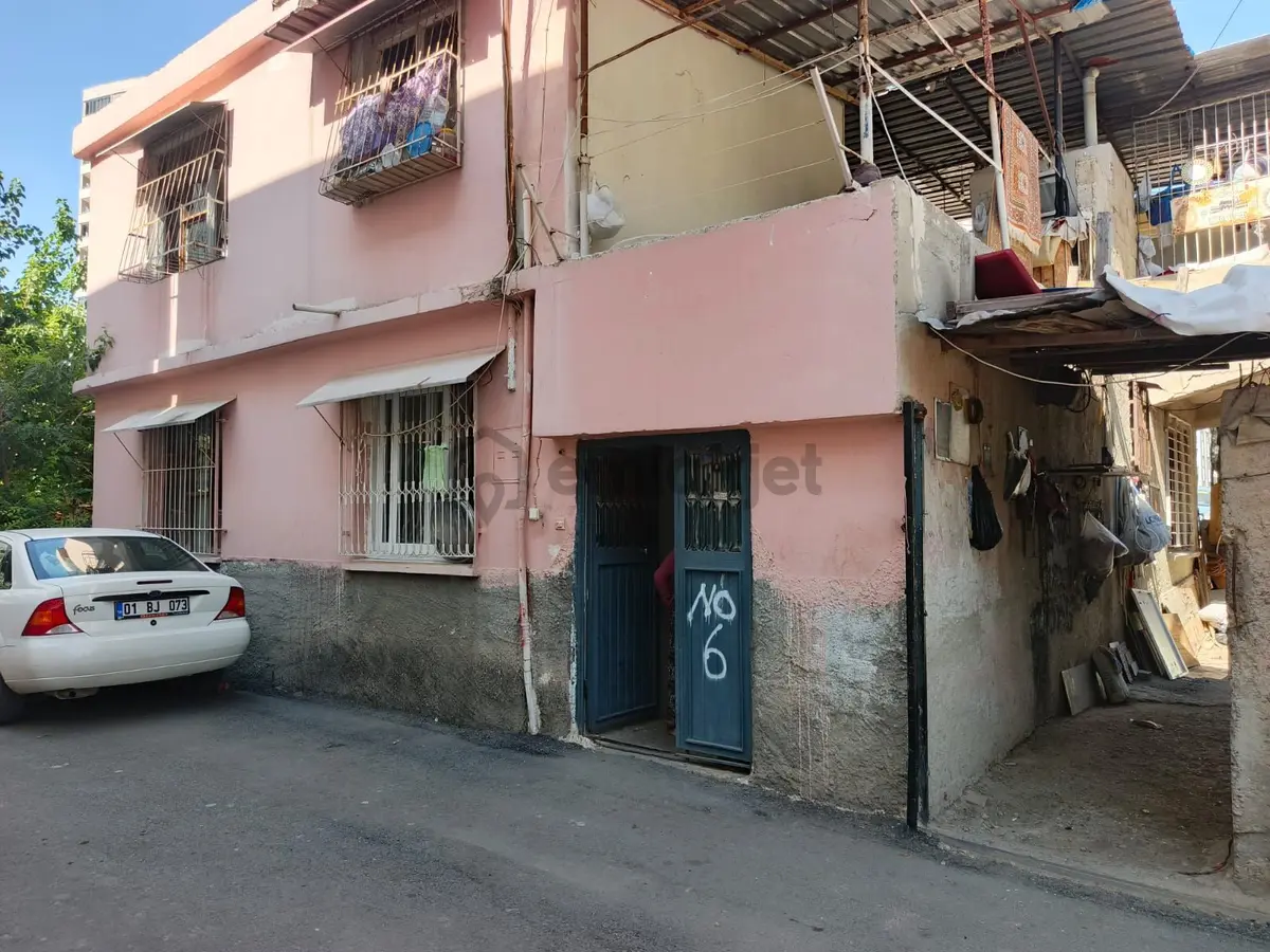 Pınar Mahallesinde 2 Katlı Satılık Müstakil Ev - 4