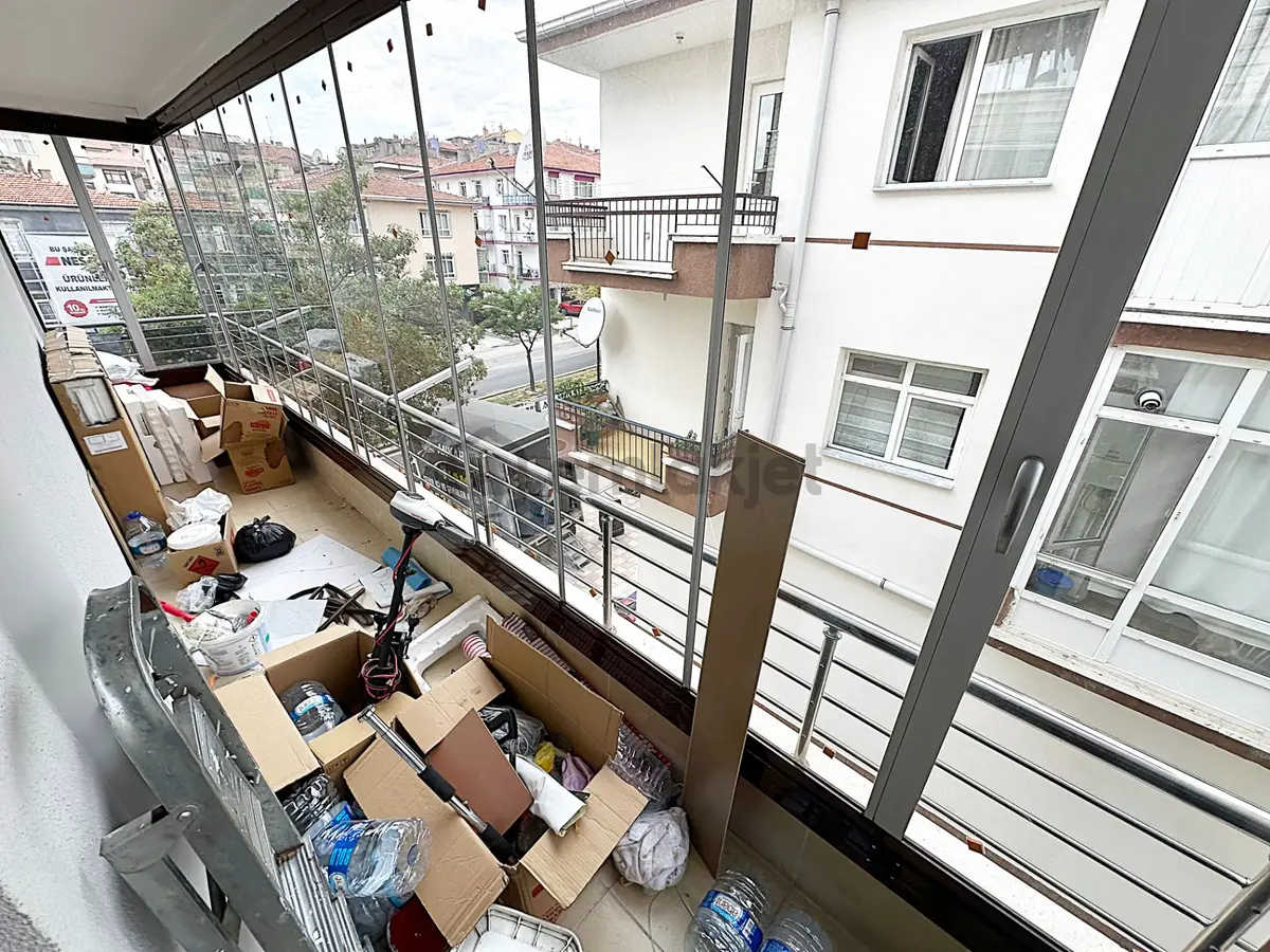 Ayvalı Cadde Üzerin'de 1.kalite Özel Yapımlı Dublex Daire - 40
