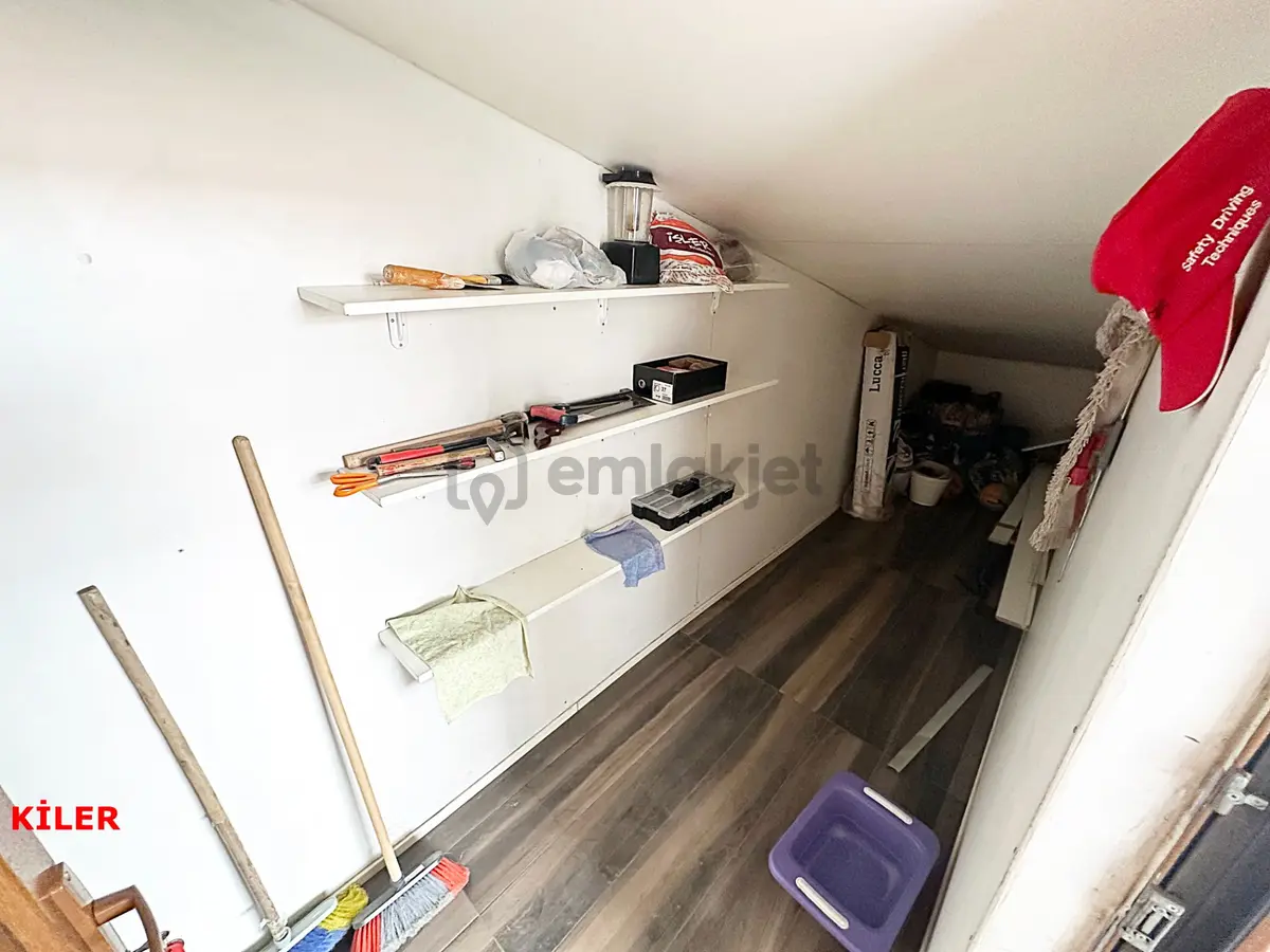 Ayvalı Cadde Üzerin'de 1.kalite Özel Yapımlı Dublex Daire - 39